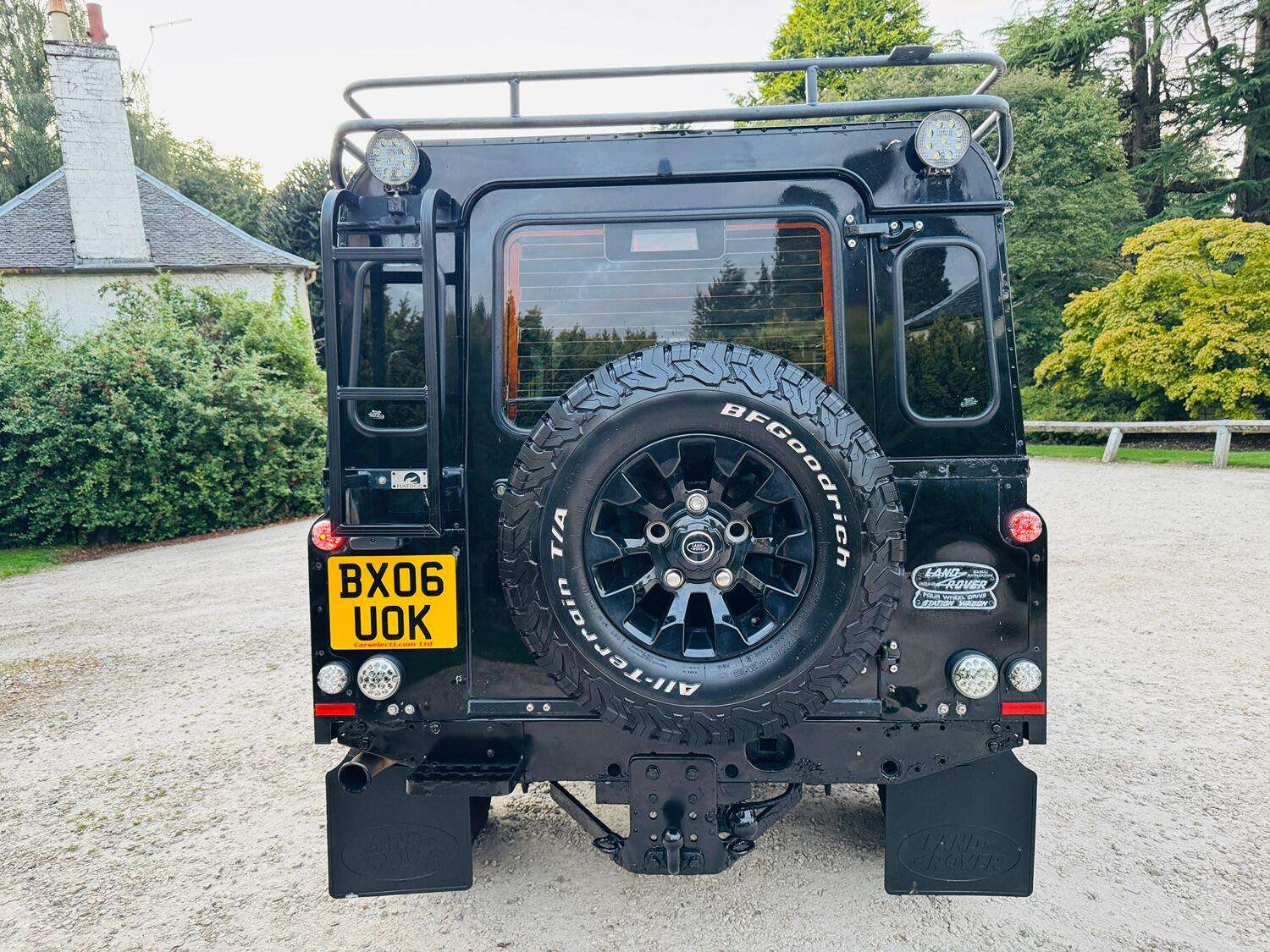 2006 LAND ROVER DEFENDER 110 2006 LAND ROVER DEFENDER 110