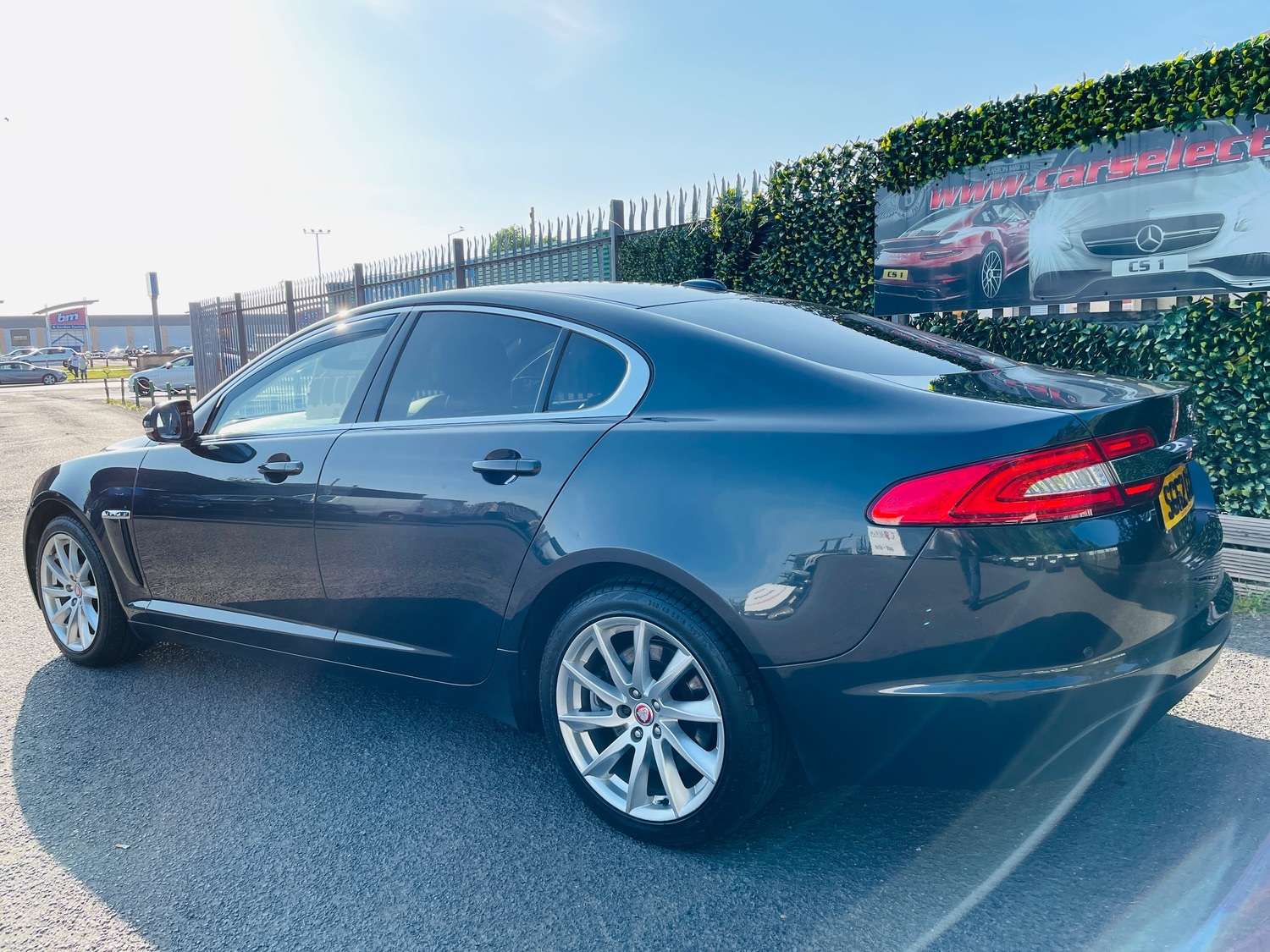 2012 JAGUAR XF 2012 JAGUAR XF