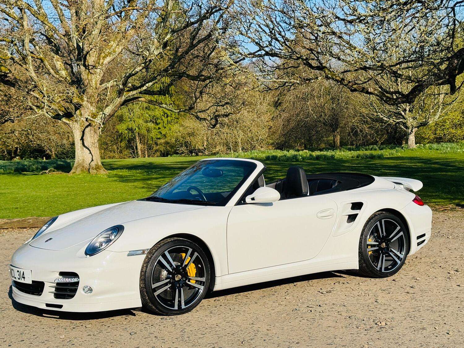 A 2012 PORSCHE 911 3.8 997 Turbo S A 2012 PORSCHE 911 3.8 997 Turbo S