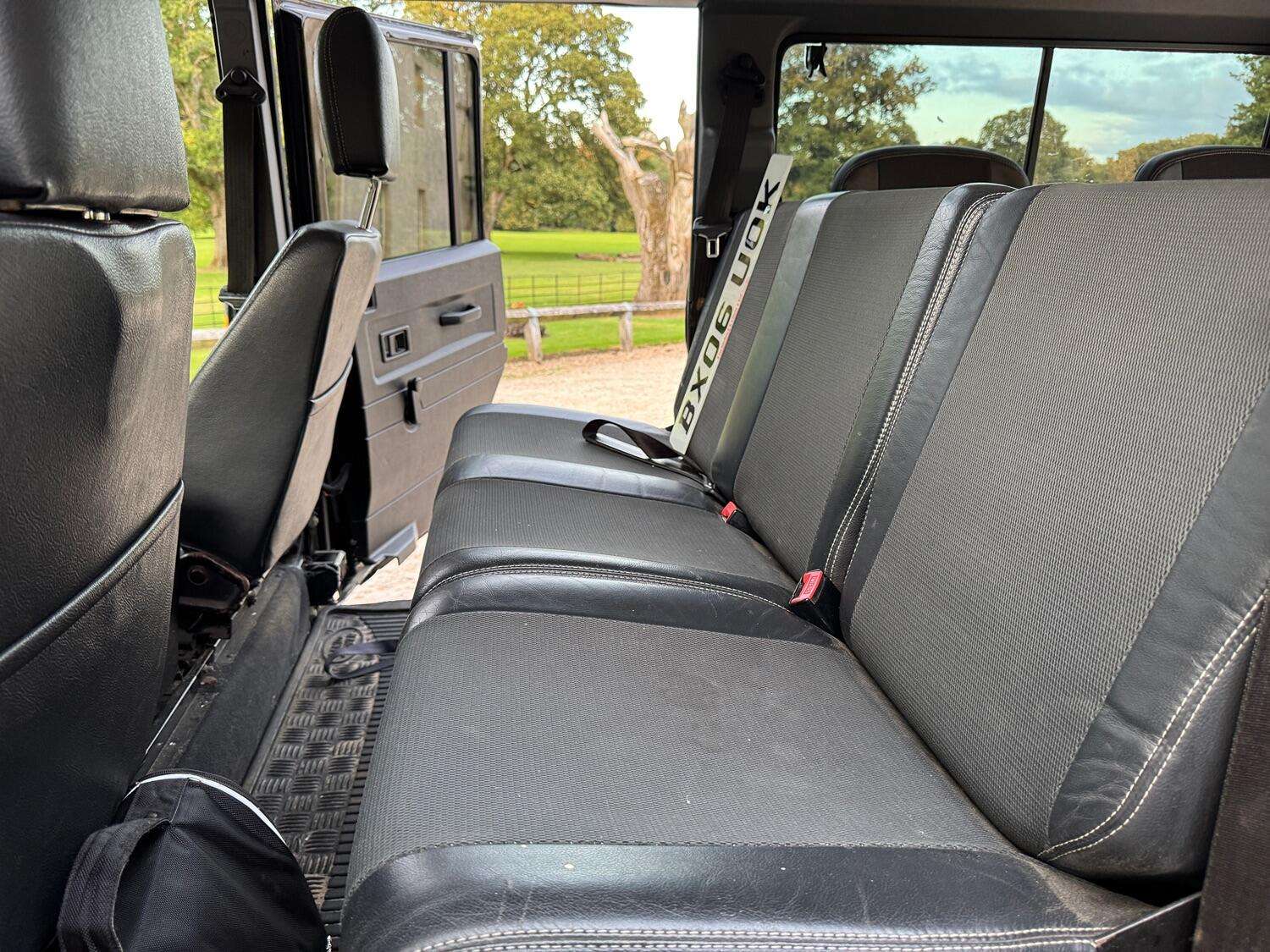 2006 LAND ROVER DEFENDER 110 2006 LAND ROVER DEFENDER 110