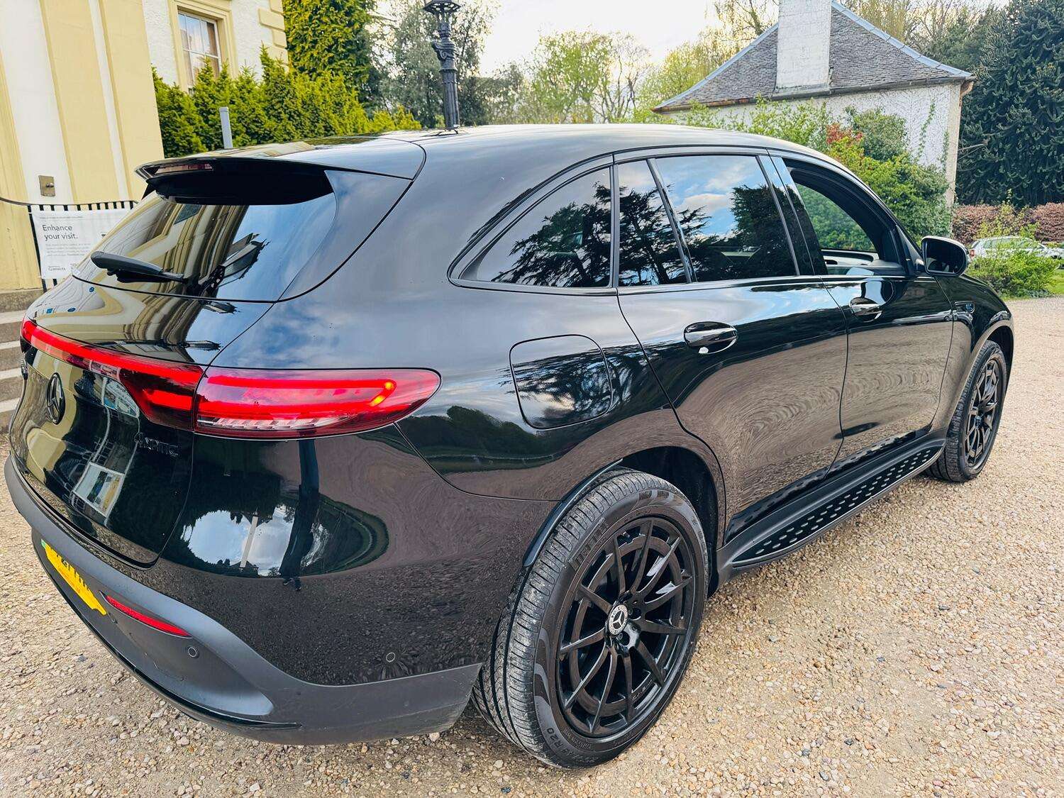 2021 MERCEDES-BENZ EQC 2021 MERCEDES-BENZ EQC