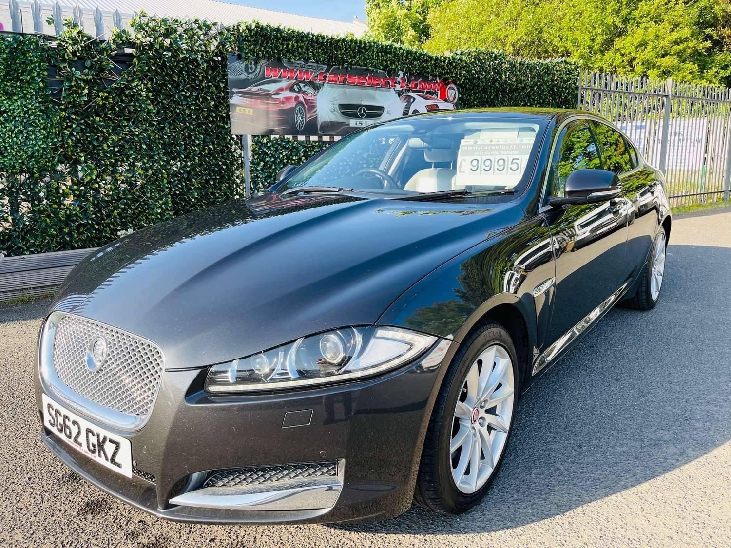 2012 JAGUAR XF 2012 JAGUAR XF