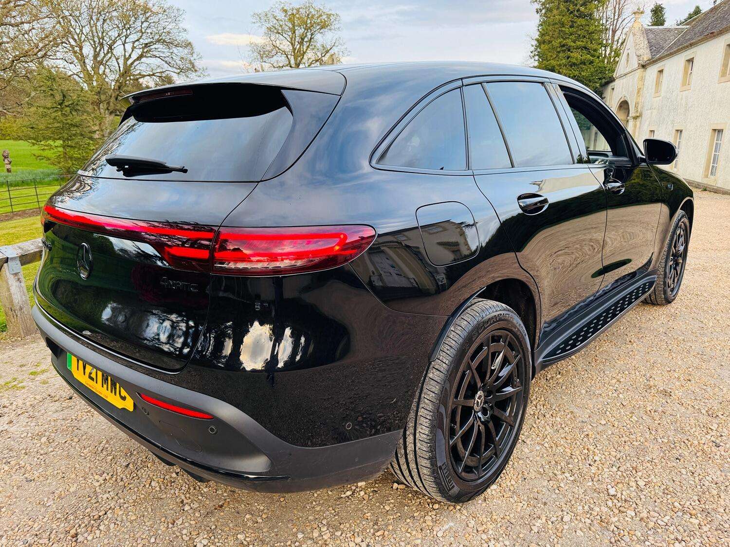 2021 MERCEDES-BENZ EQC 2021 MERCEDES-BENZ EQC