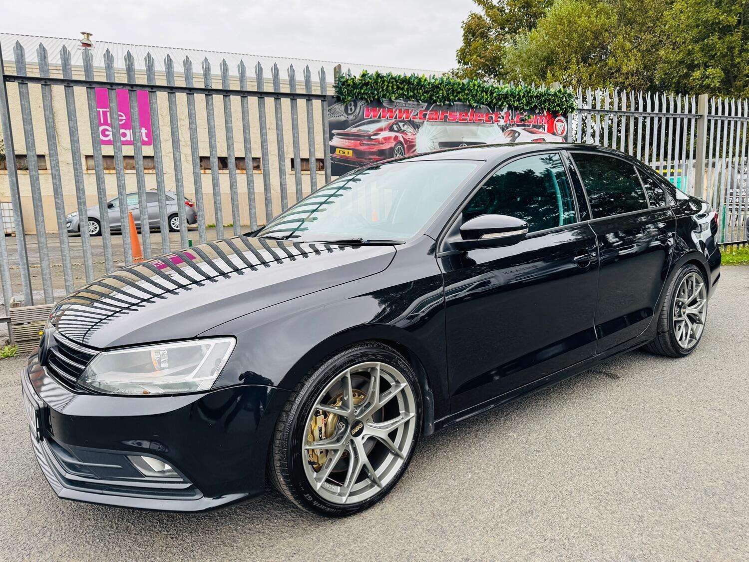 A 2015 VOLKSWAGEN JETTA 1.4 TSI BlueMotion Tech GT A 2015 VOLKSWAGEN JETTA 1.4 TSI BlueMotion Tech GT