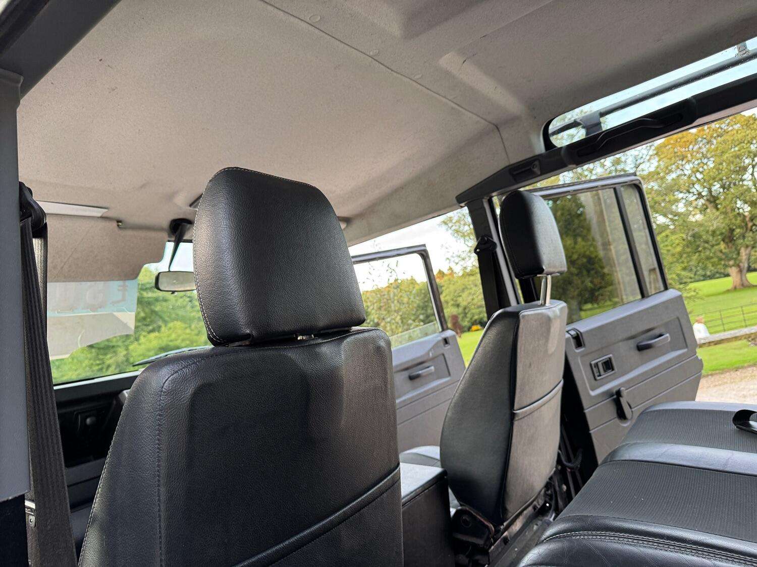 2006 LAND ROVER DEFENDER 110 2006 LAND ROVER DEFENDER 110