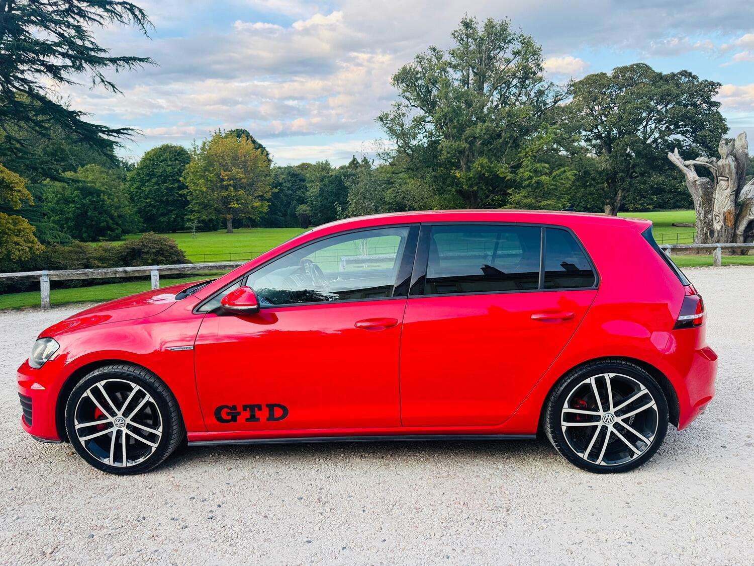 2016 VOLKSWAGEN GOLF 2016 VOLKSWAGEN GOLF