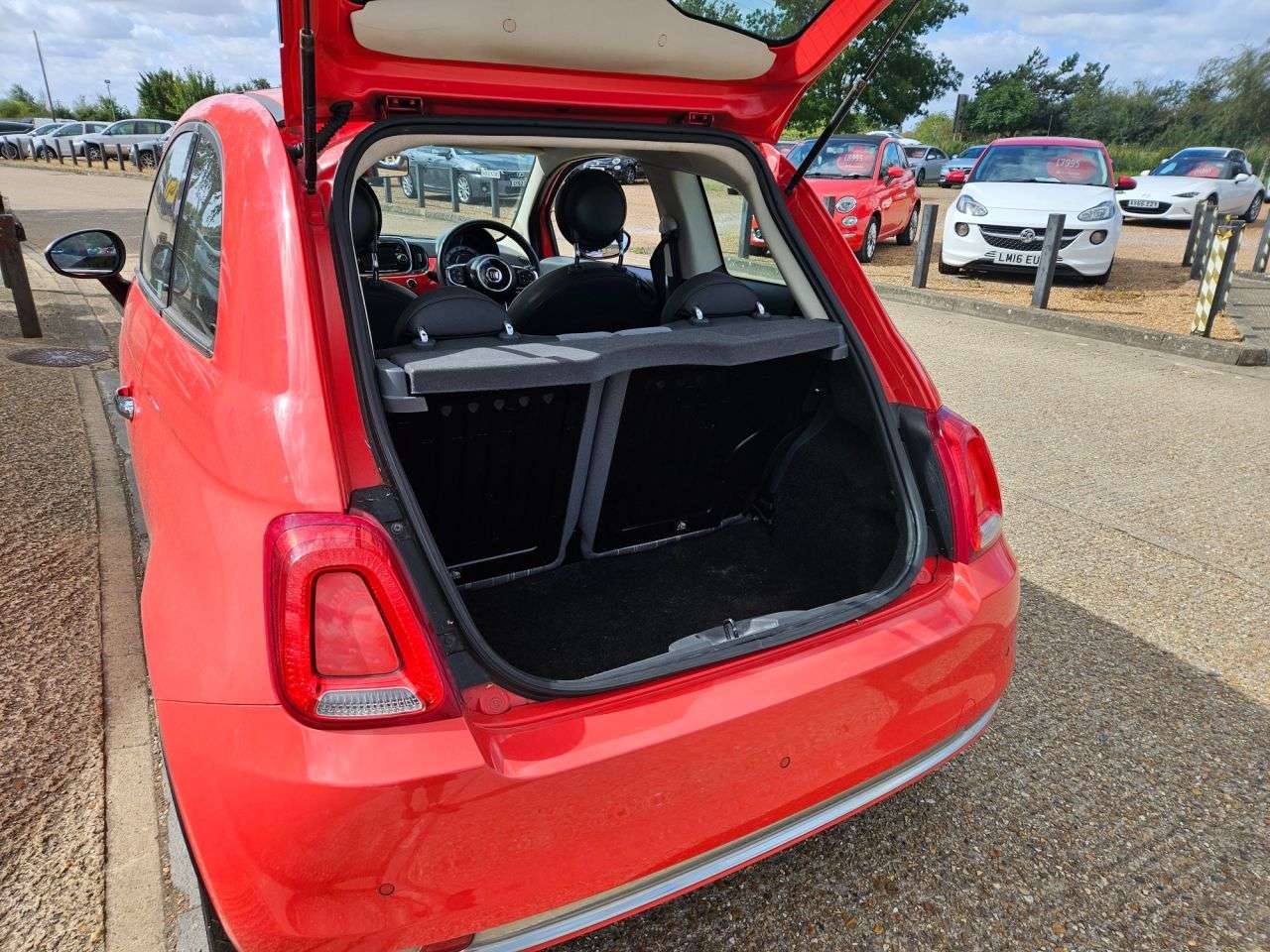 2017 FIAT 500 2017 FIAT 500