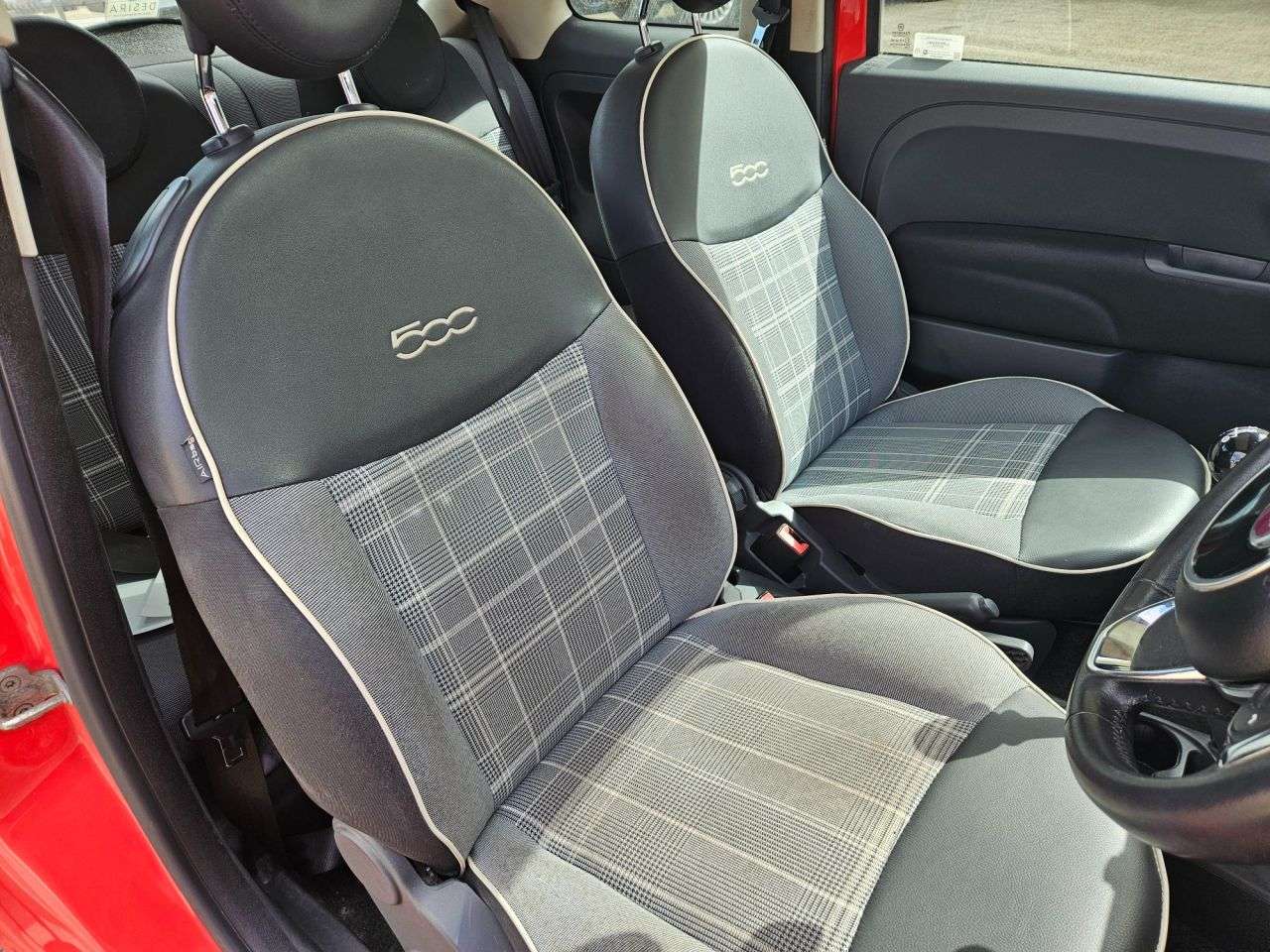 2017 FIAT 500 2017 FIAT 500