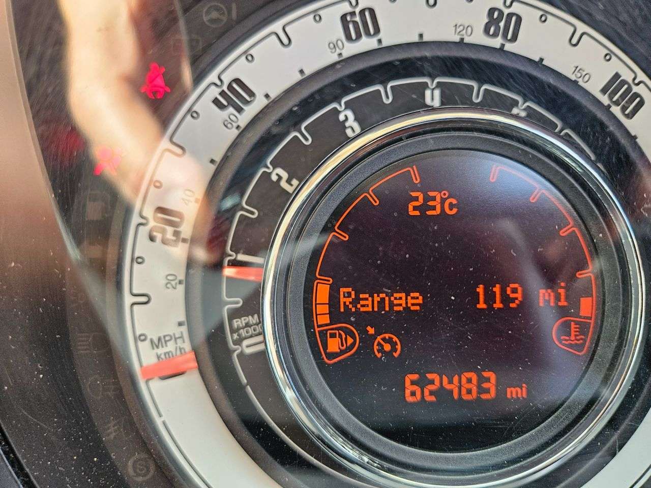 2017 FIAT 500 2017 FIAT 500