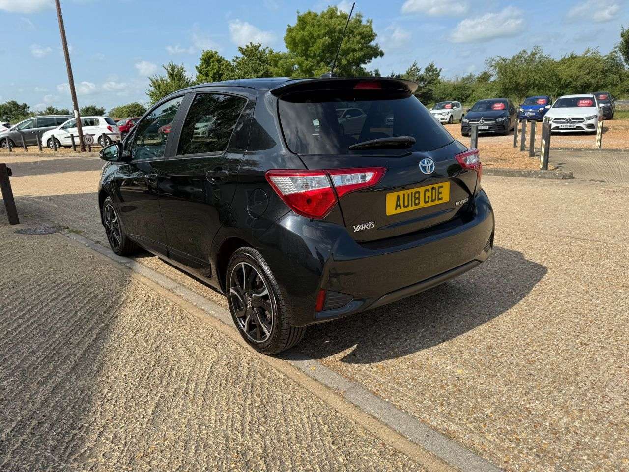 2018 TOYOTA YARIS 2018 TOYOTA YARIS