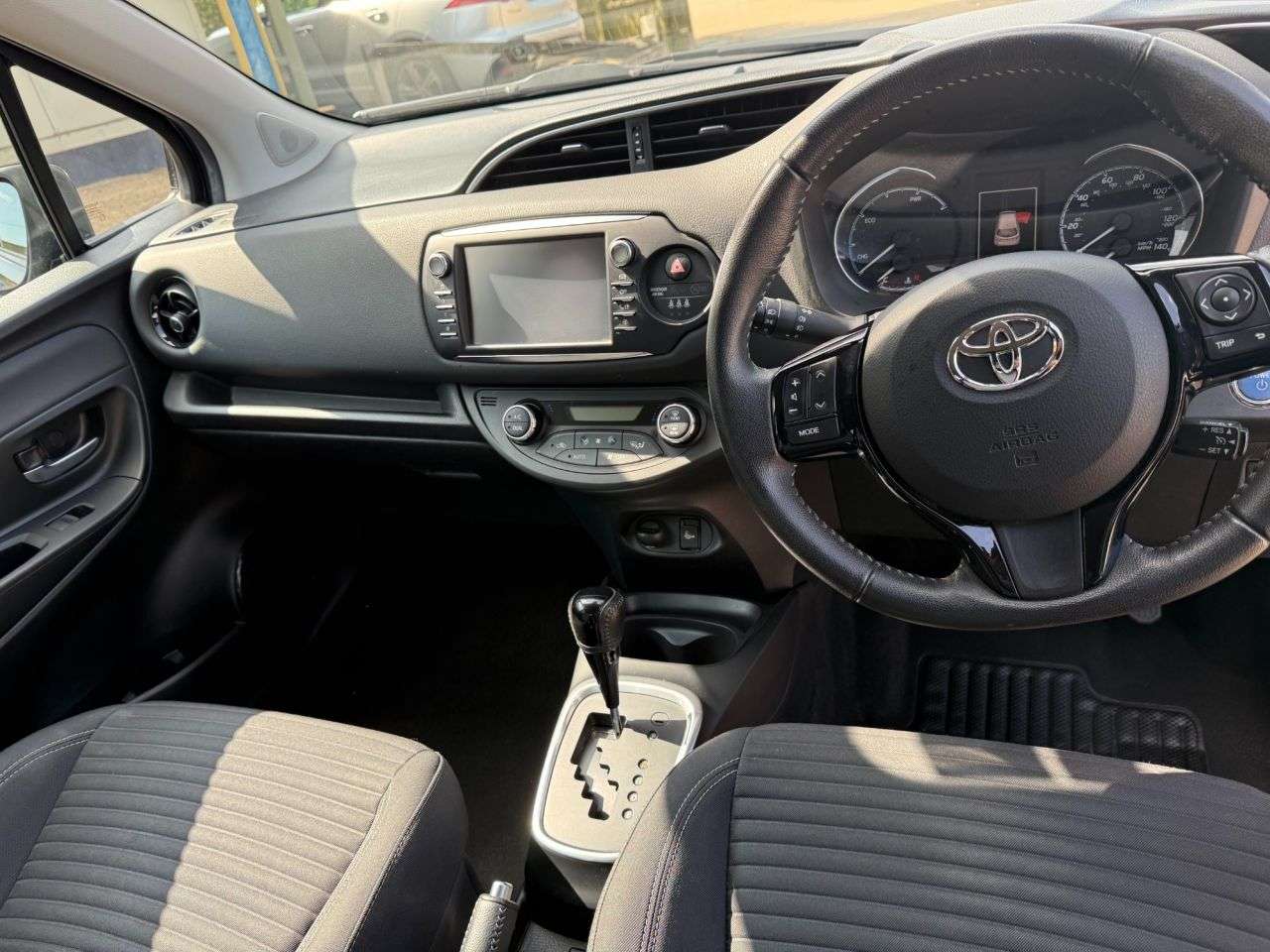 2018 TOYOTA YARIS 2018 TOYOTA YARIS