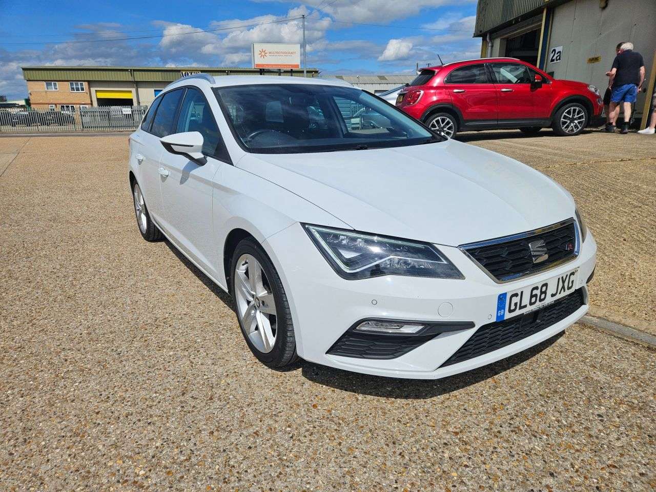 A 2019 SEAT LEON 1.5 TSI EVO FR ST 5dr Petrol Manual Euro 6 (s/s) (130 ps) A 2019 SEAT LEON 1.5 TSI EVO FR ST 5dr Petrol Manual Euro 6 (s/s) (130 ps)