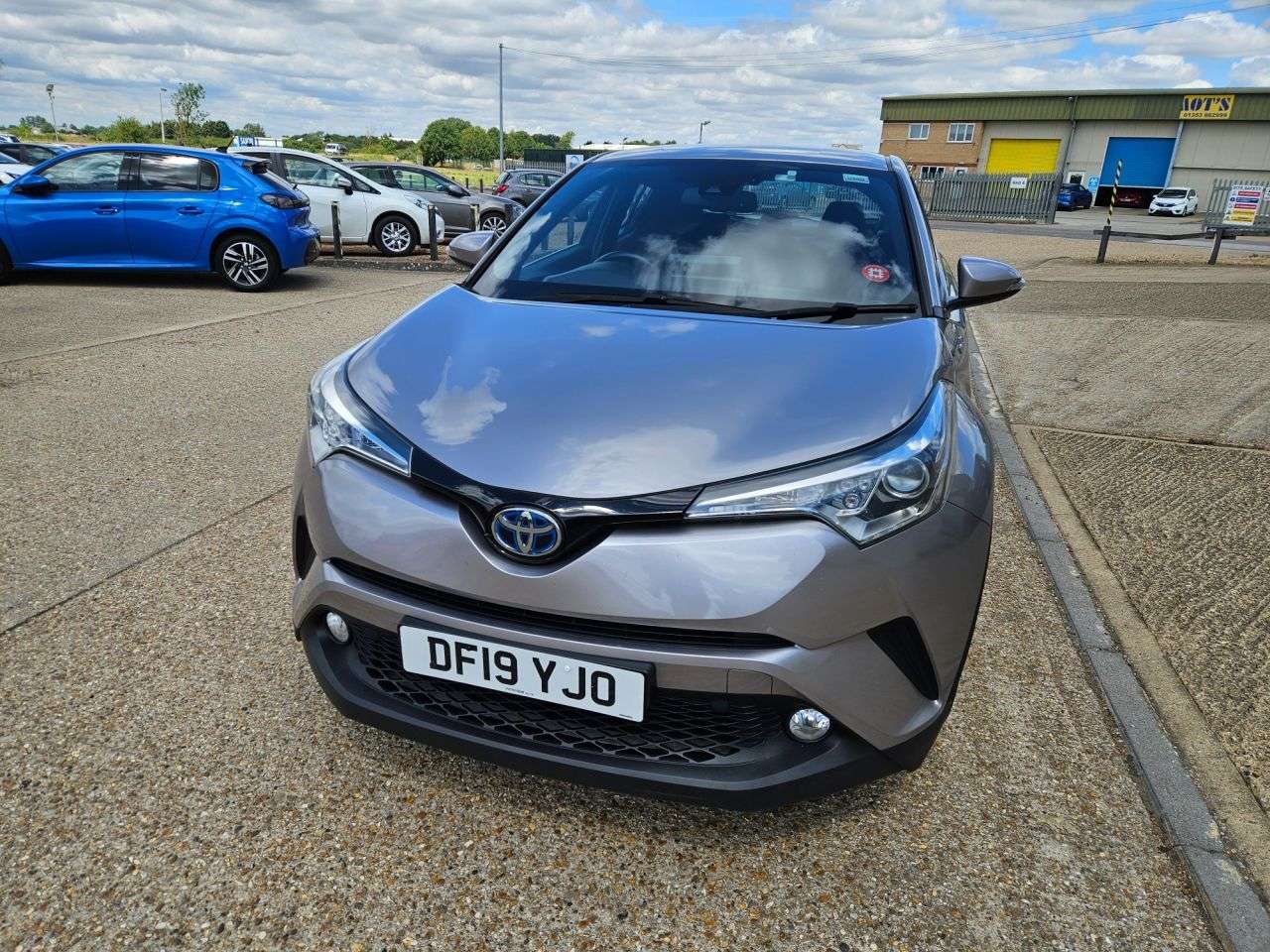 2019 TOYOTA C-HR 2019 TOYOTA C-HR