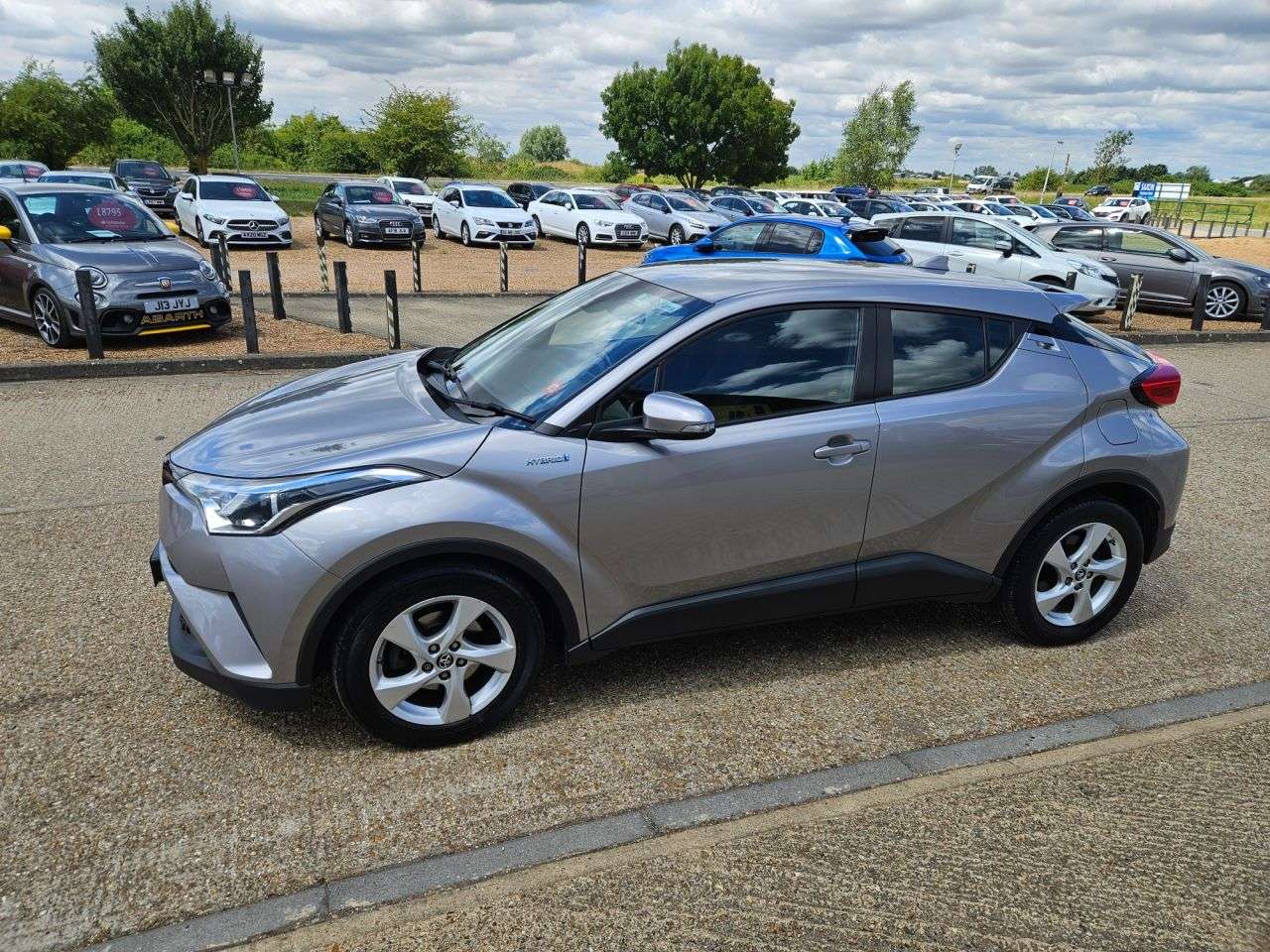 2019 TOYOTA C-HR 2019 TOYOTA C-HR