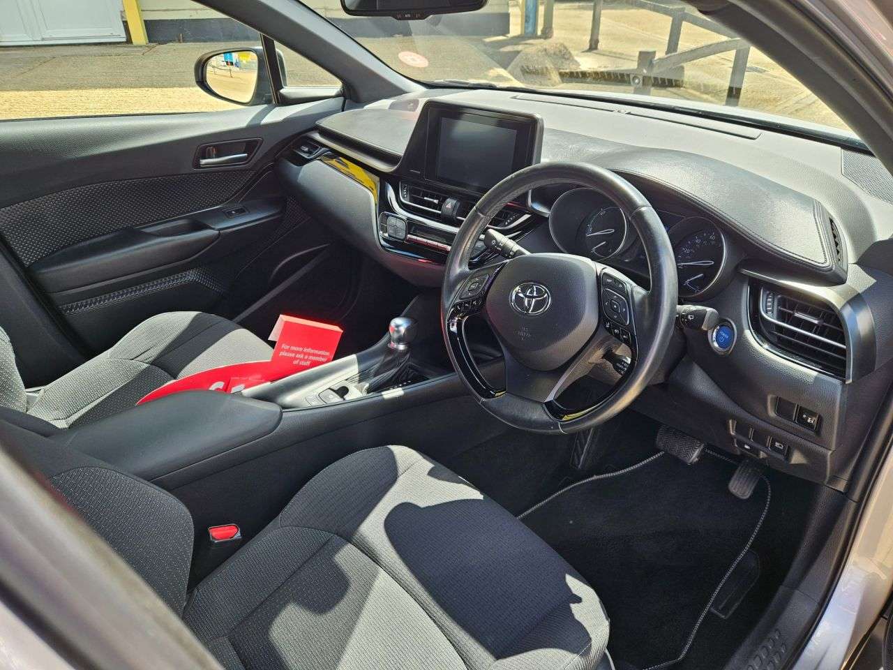 2019 TOYOTA C-HR 2019 TOYOTA C-HR