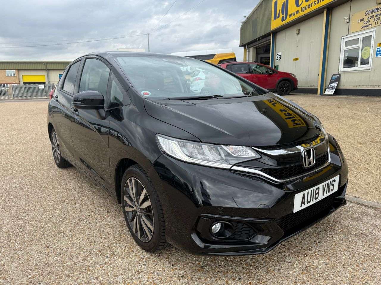 A 2018 HONDA JAZZ 1.3 i-VTEC EX Hatchback 5dr Petrol Manual Euro 6 (s/s) (102 ps) A 2018 HONDA JAZZ 1.3 i-VTEC EX Hatchback 5dr Petrol Manual Euro 6 (s/s) (102 ps)