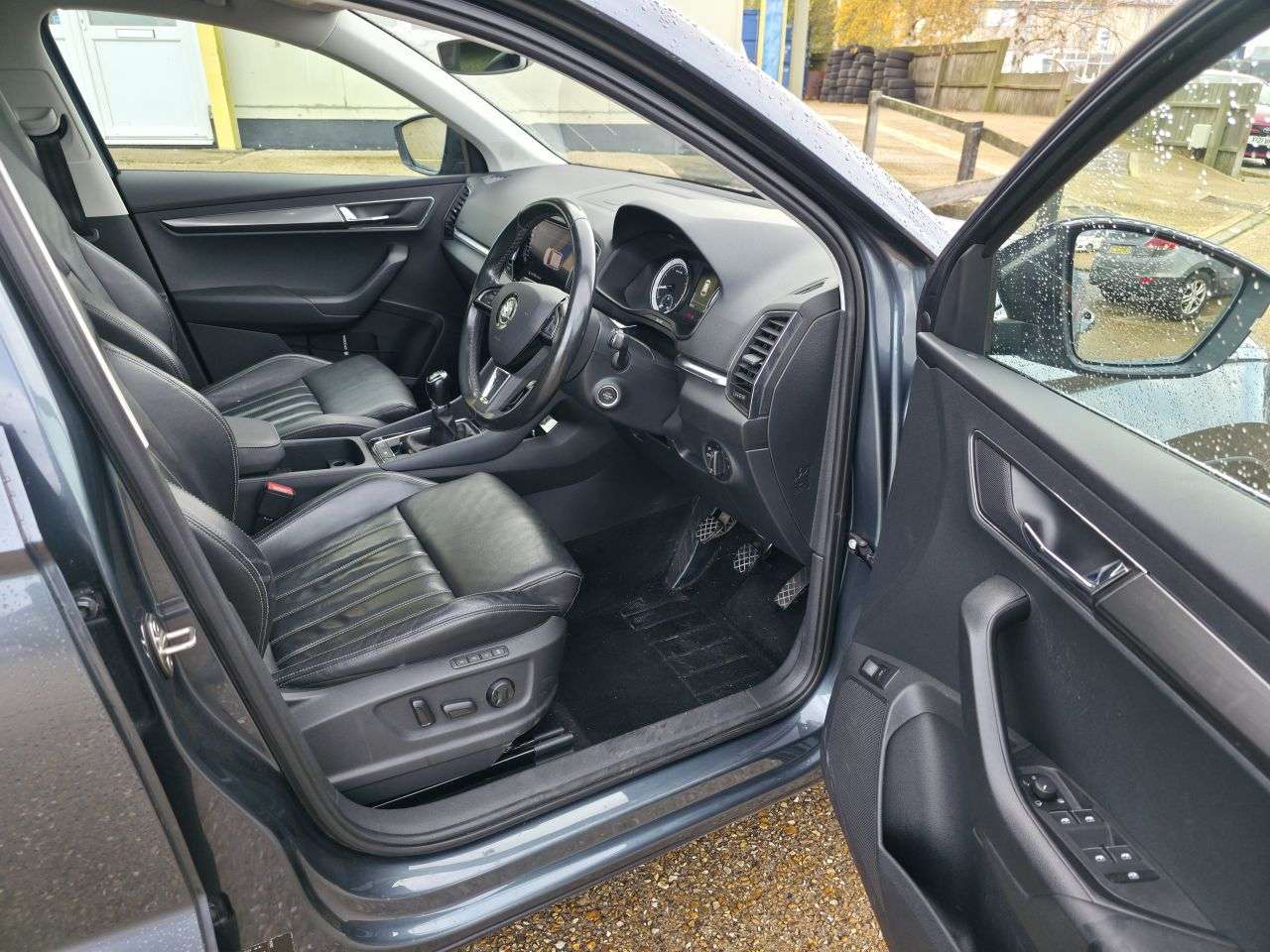 2018 SKODA KAROQ 2018 SKODA KAROQ