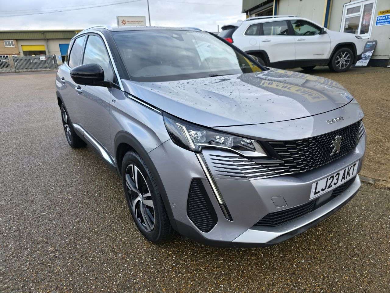 2023 PEUGEOT 3008 2023 PEUGEOT 3008