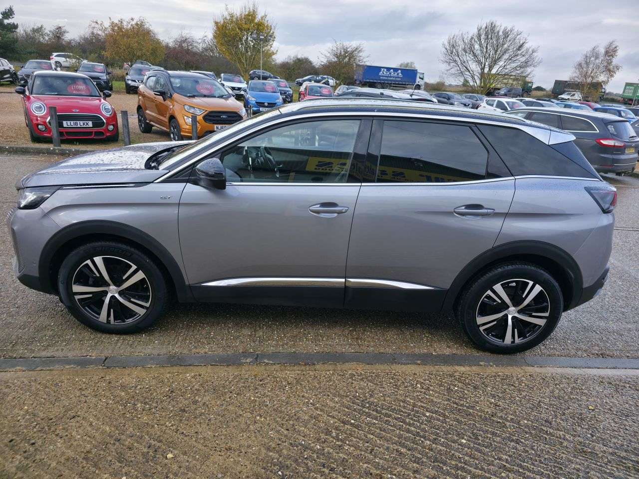 2023 PEUGEOT 3008 2023 PEUGEOT 3008