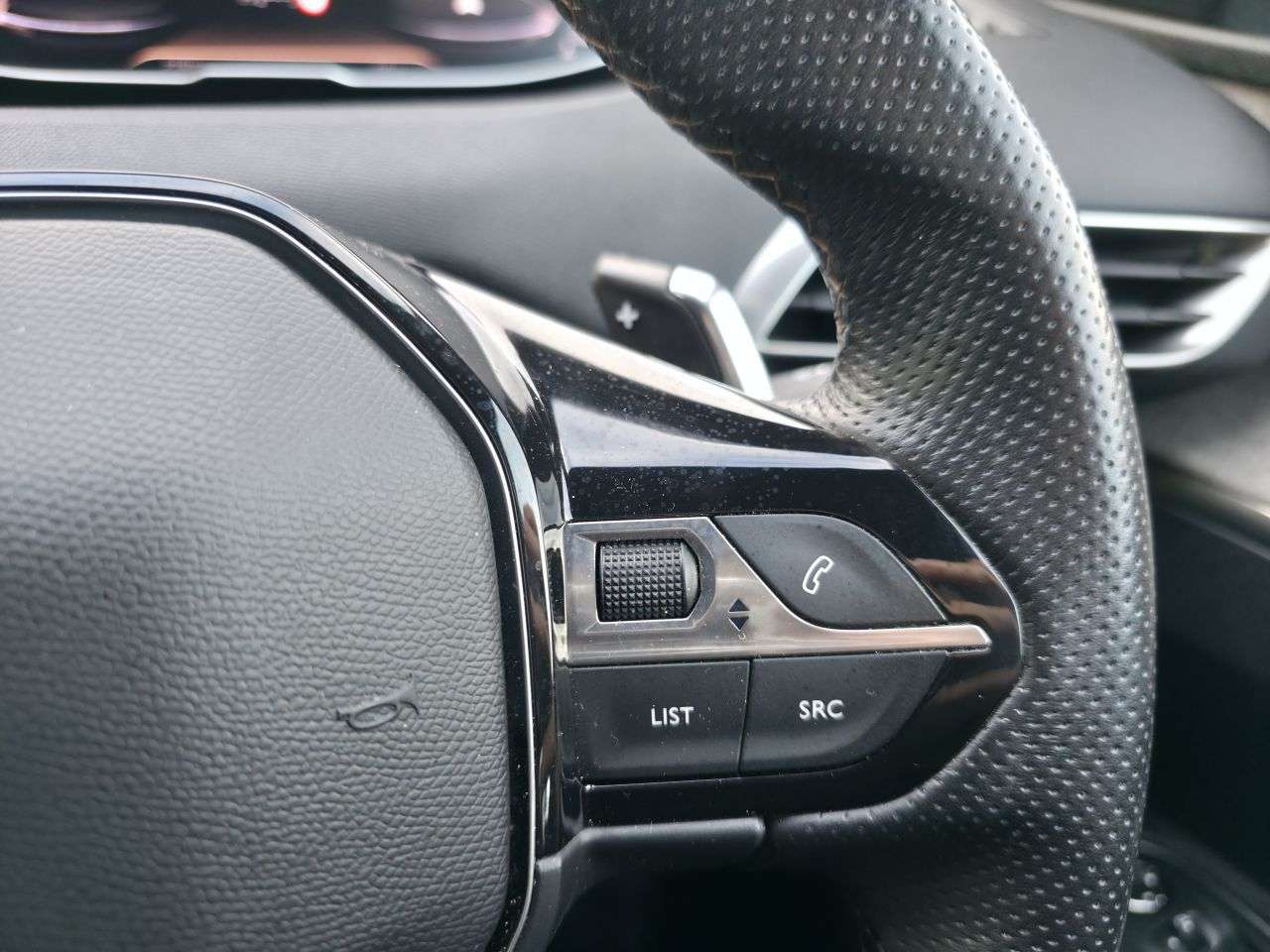 2023 PEUGEOT 3008 2023 PEUGEOT 3008