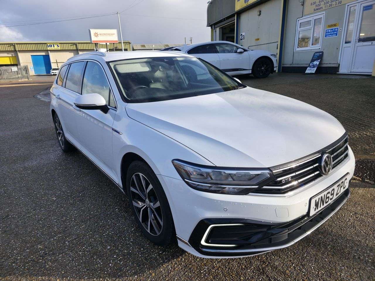 2019 VOLKSWAGEN PASSAT 2019 VOLKSWAGEN PASSAT