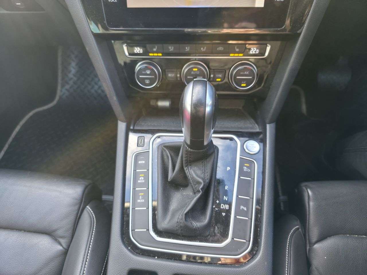 2019 VOLKSWAGEN PASSAT 2019 VOLKSWAGEN PASSAT