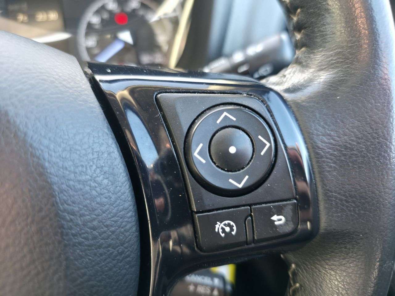 2018 TOYOTA YARIS 2018 TOYOTA YARIS