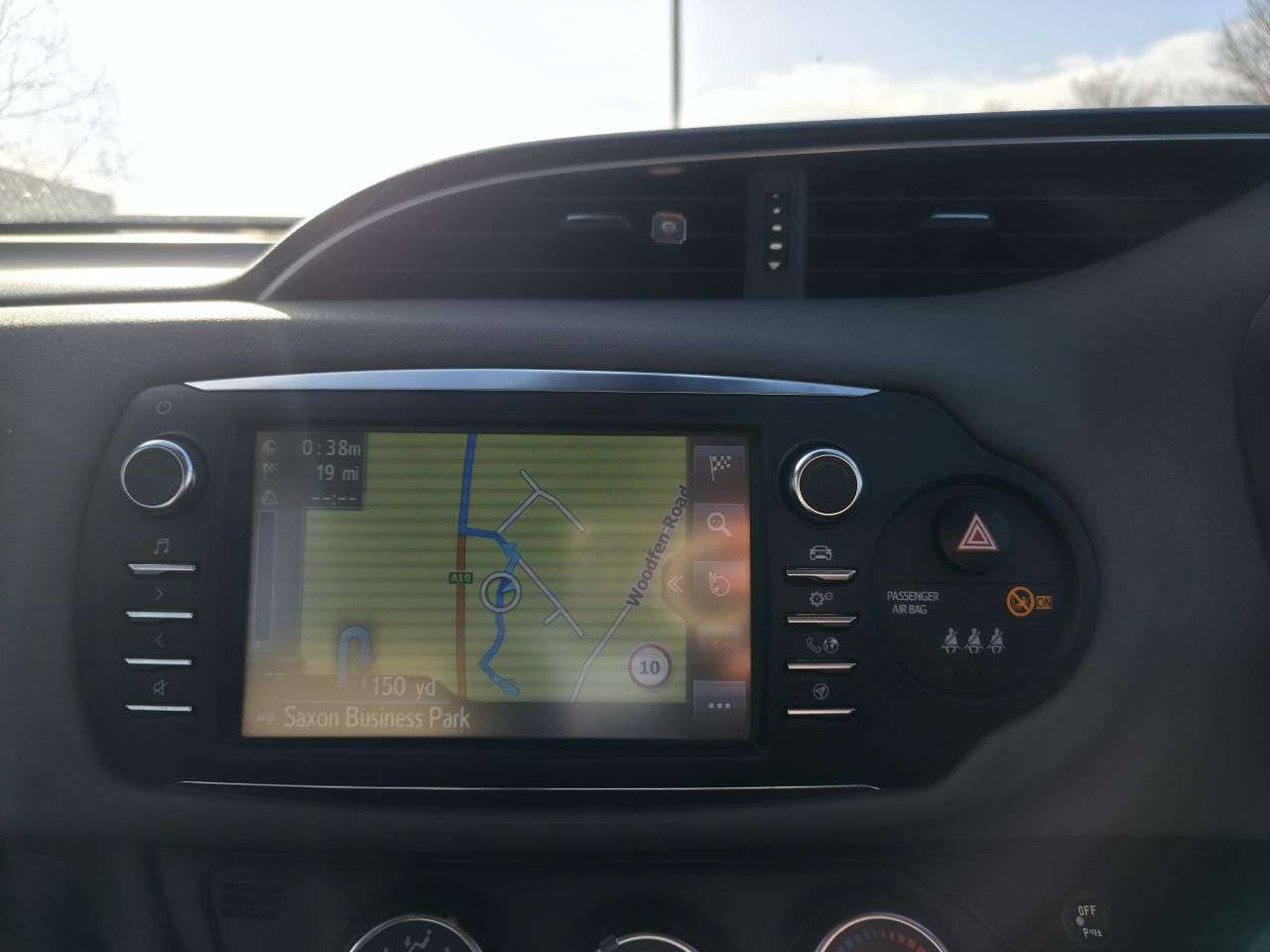 2018 TOYOTA YARIS 2018 TOYOTA YARIS