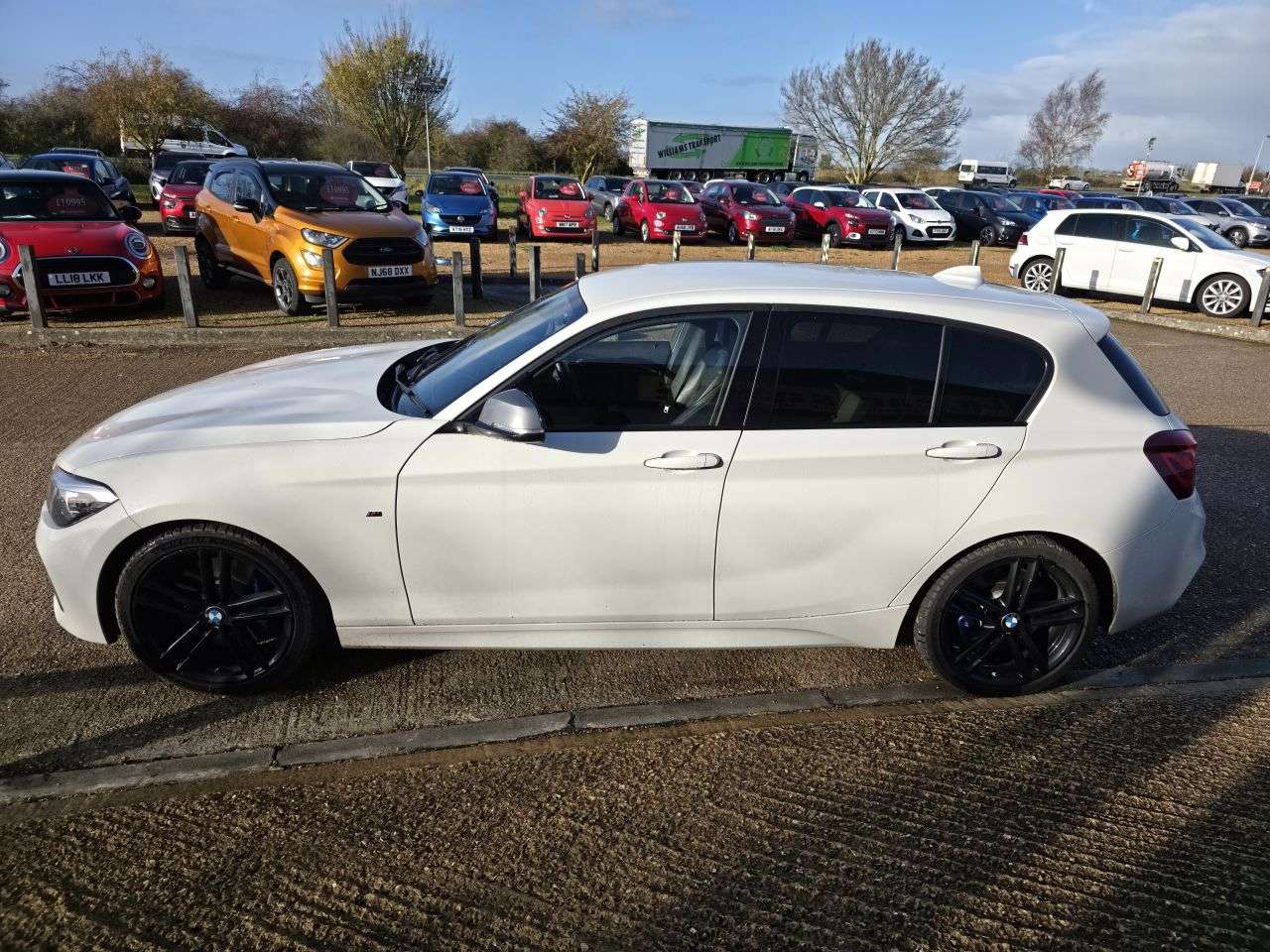 2018 BMW 1 SERIES 2018 BMW 1 SERIES