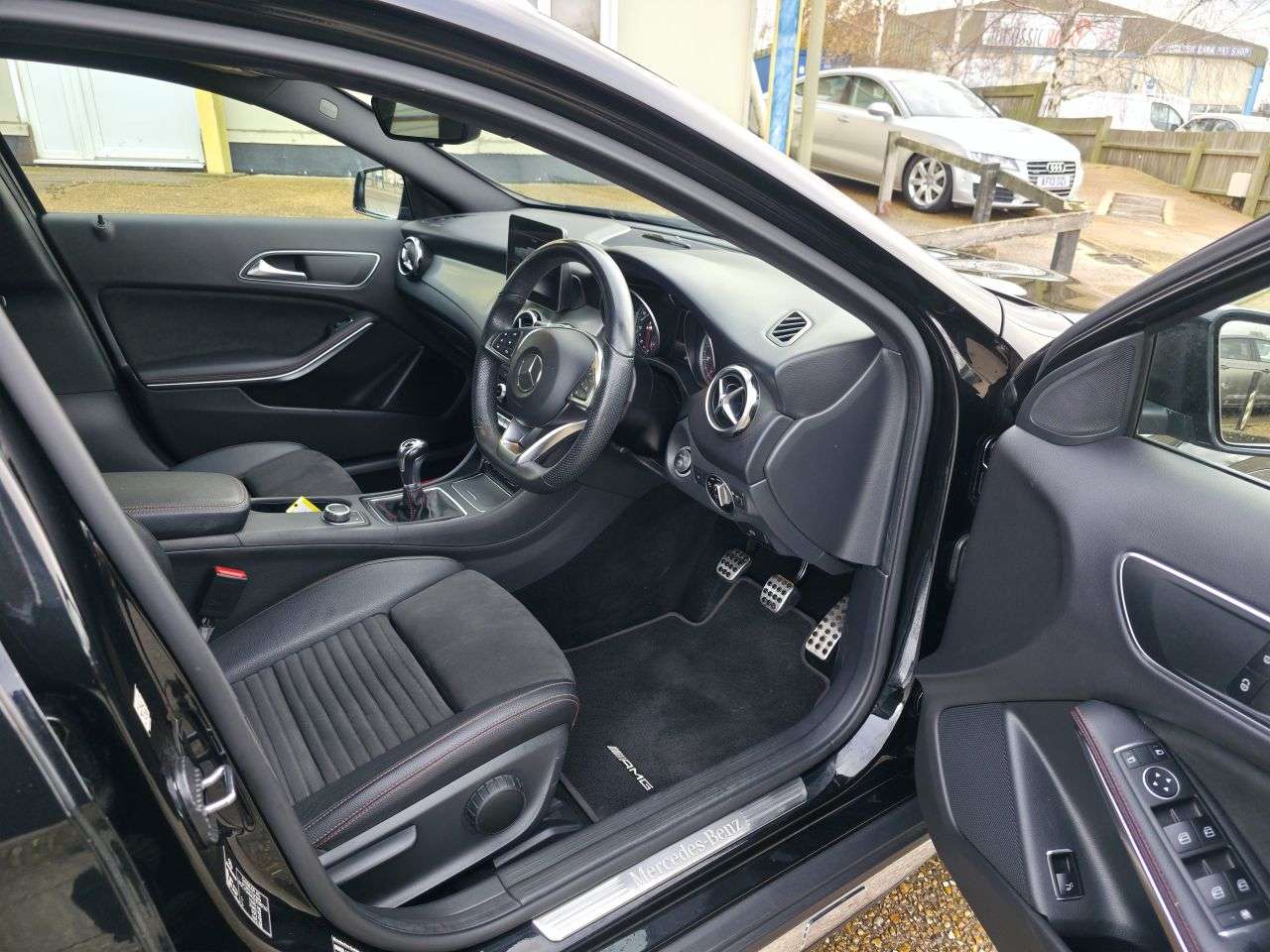 2018 MERCEDES-BENZ GLA 2018 MERCEDES-BENZ GLA