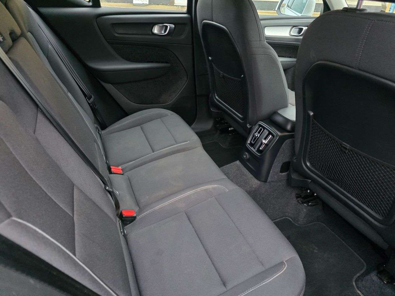 2021 VOLVO XC40 2021 VOLVO XC40