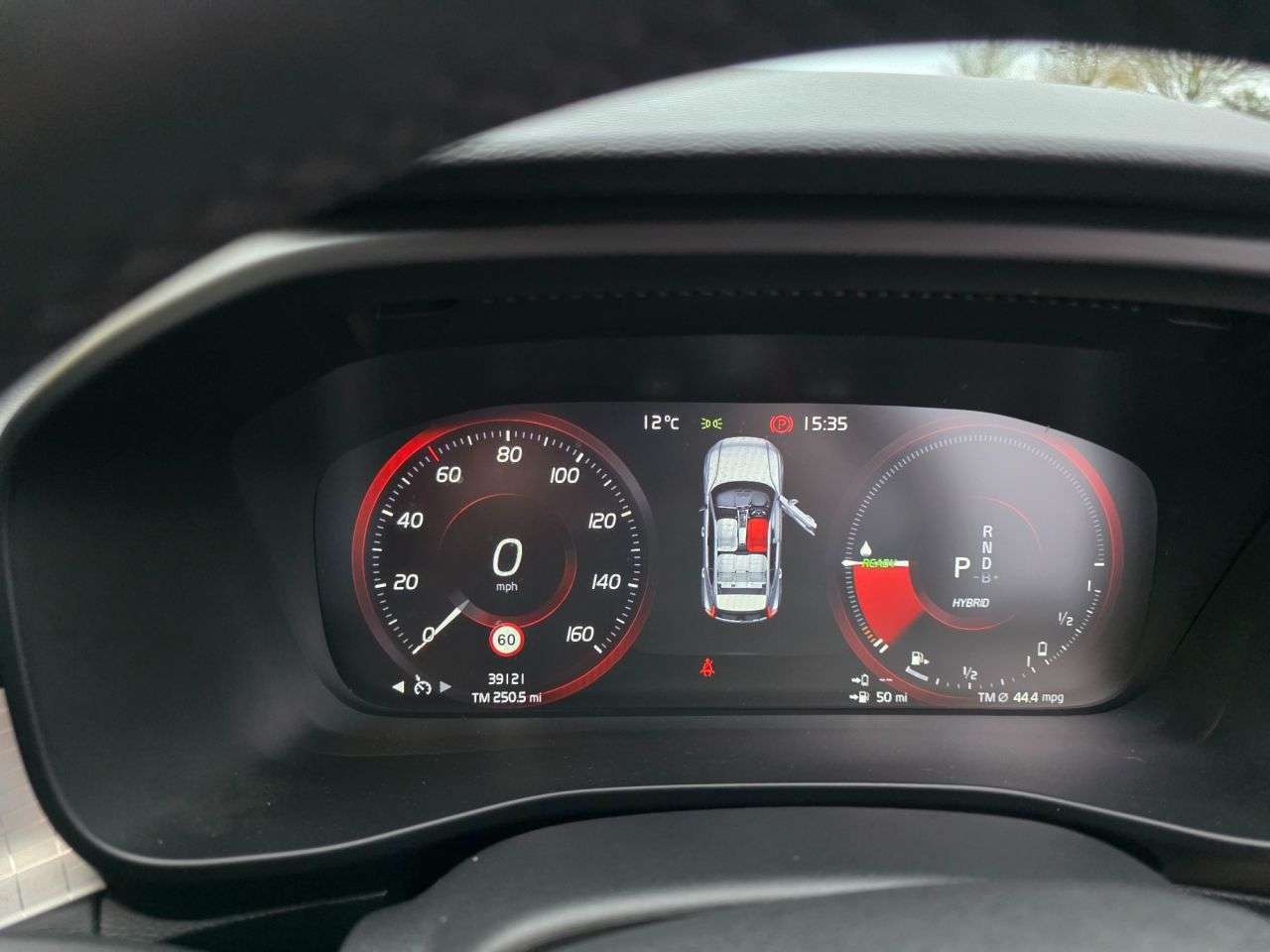 2021 VOLVO XC40 2021 VOLVO XC40