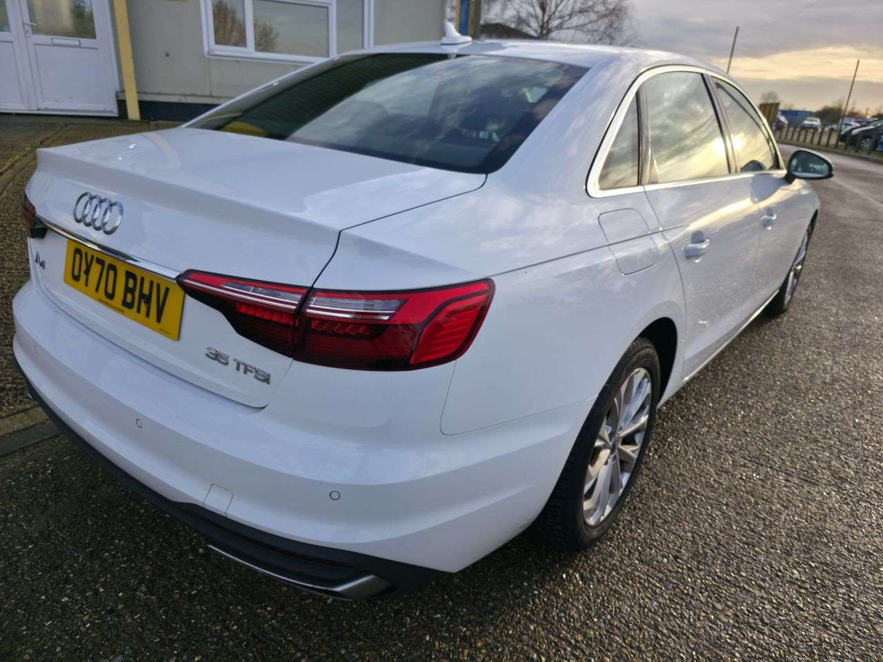 2020 AUDI A4 2020 AUDI A4