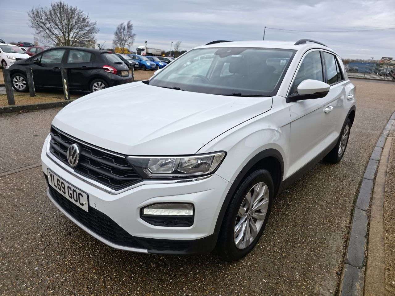 2020 VOLKSWAGEN T-ROC 2020 VOLKSWAGEN T-ROC