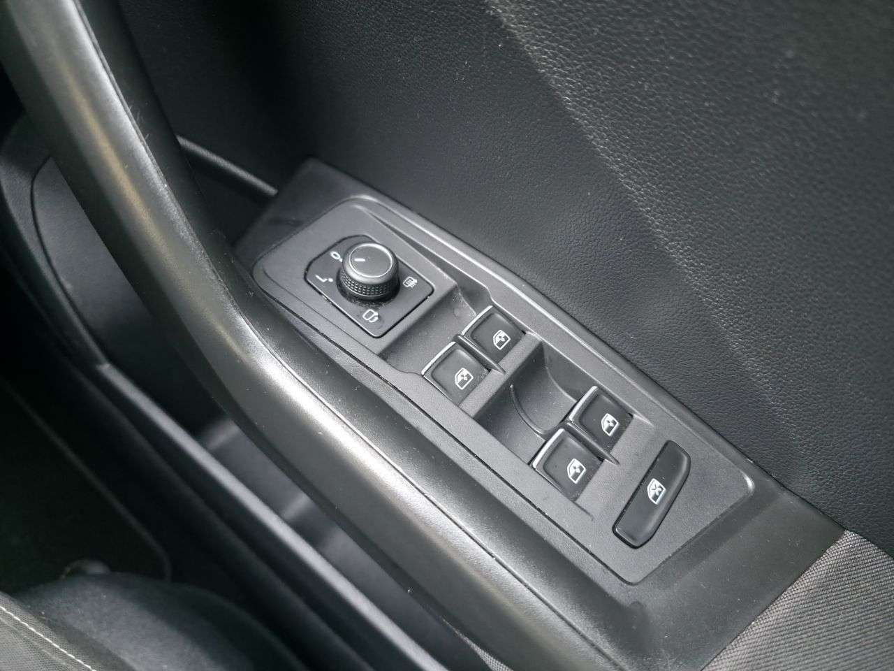 2020 VOLKSWAGEN T-ROC 2020 VOLKSWAGEN T-ROC