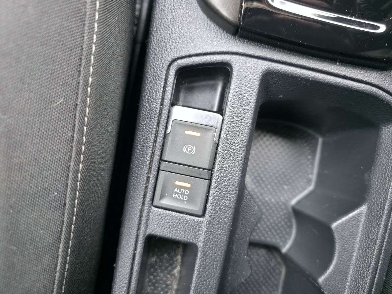 2020 VOLKSWAGEN T-ROC 2020 VOLKSWAGEN T-ROC