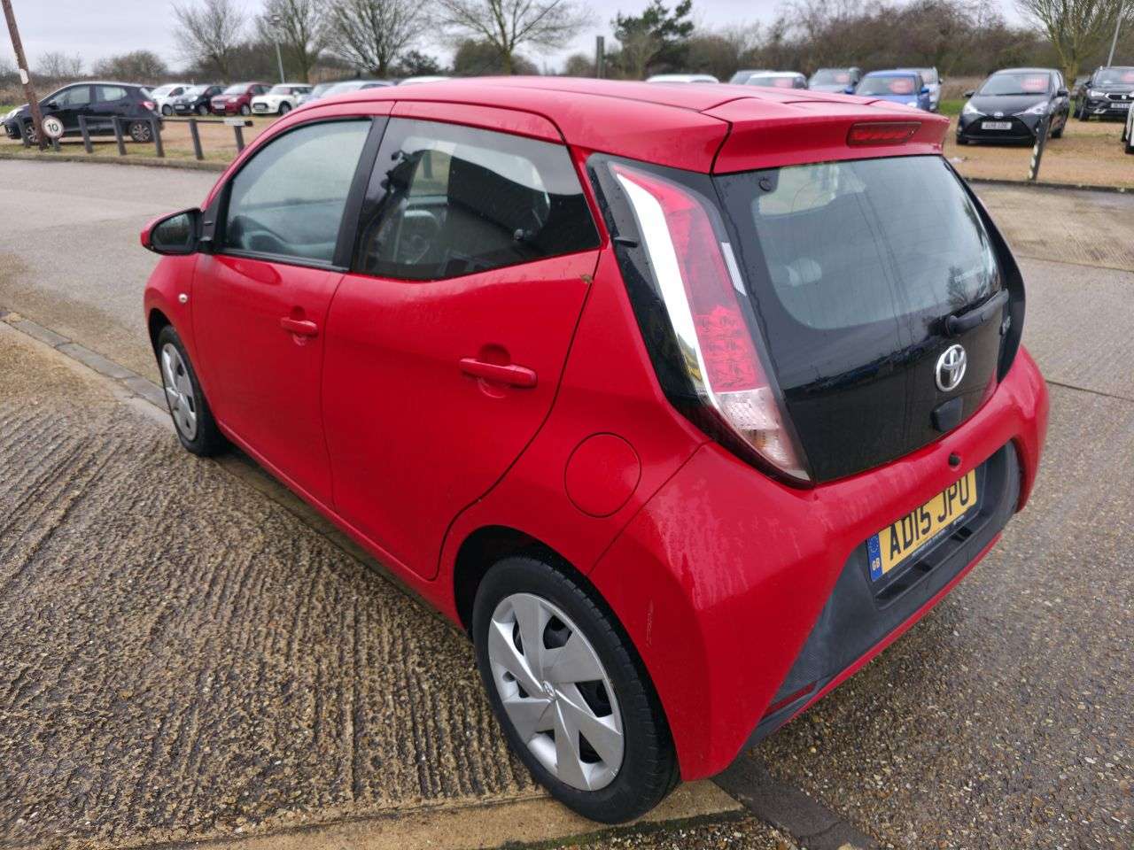 2015 TOYOTA AYGO 2015 TOYOTA AYGO