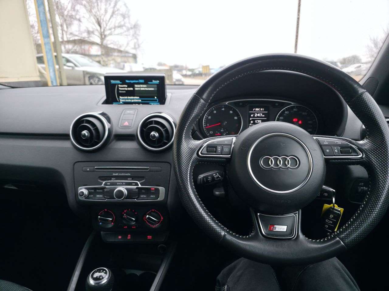 2017 AUDI A1 2017 AUDI A1