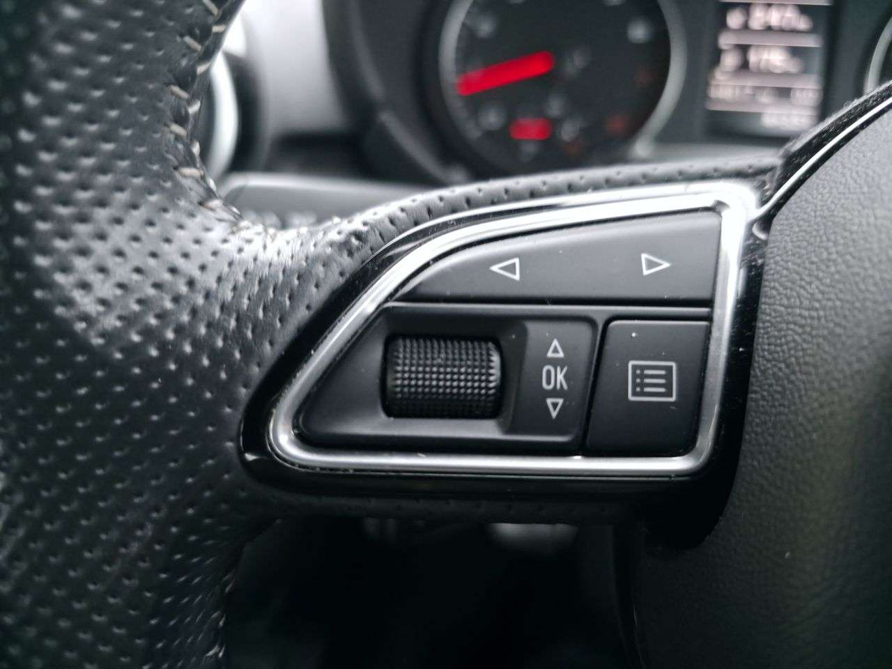 2017 AUDI A1 2017 AUDI A1