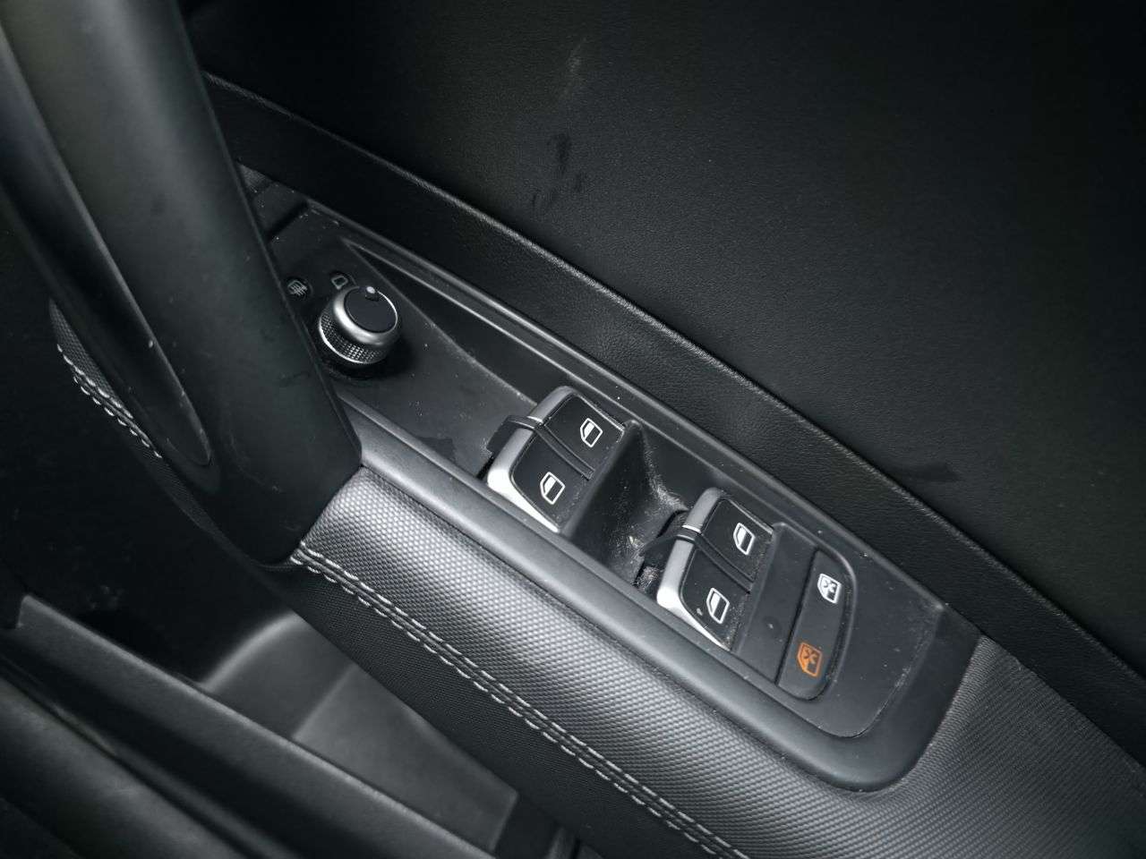 2017 AUDI A1 2017 AUDI A1