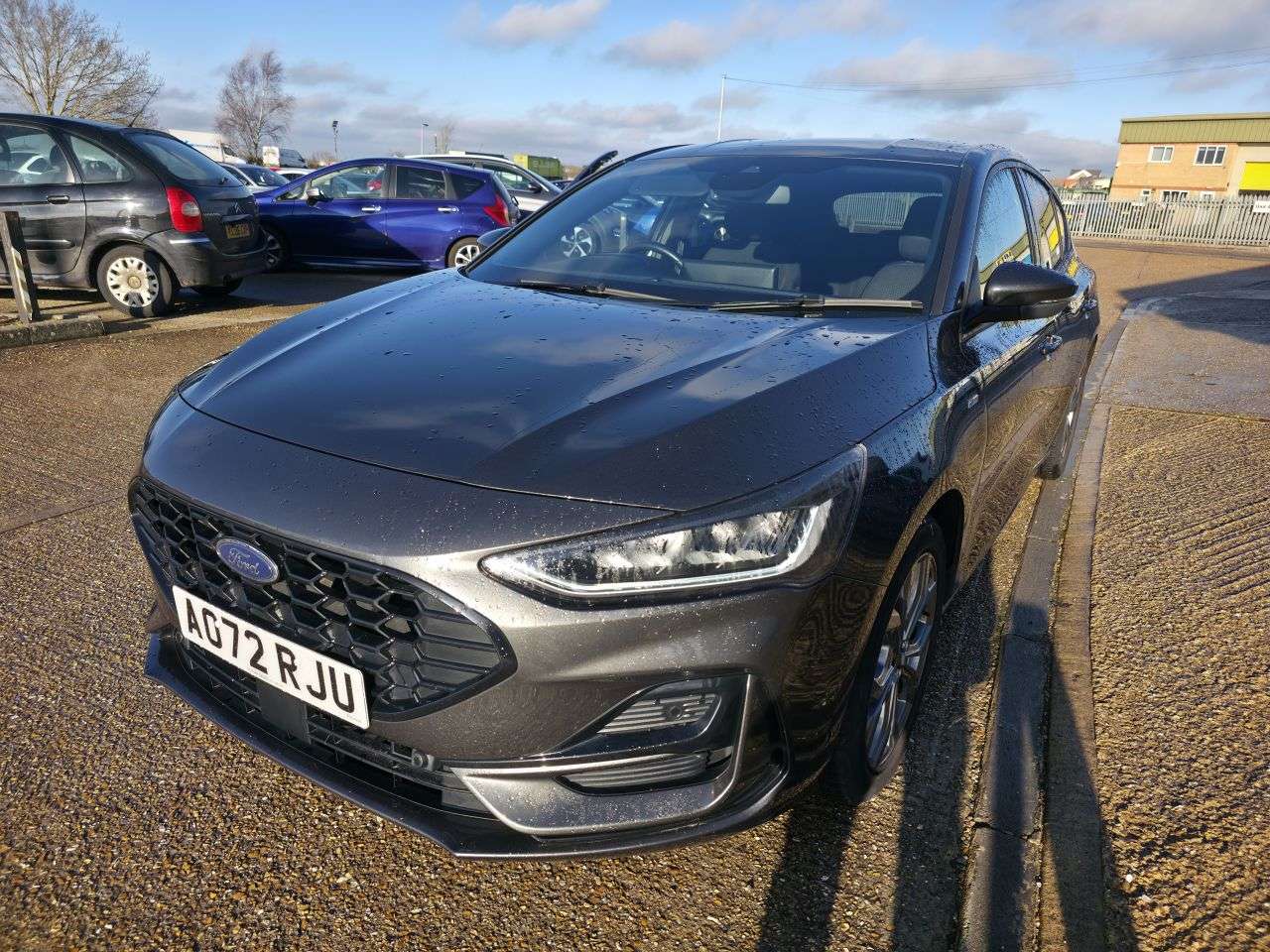 A 2022 FORD FOCUS 1.0T EcoBoost MHEV ST-Line Edition Hatchback 5dr Petrol Manual Euro 6 (s/s) A 2022 FORD FOCUS 1.0T EcoBoost MHEV ST-Line Edition Hatchback 5dr Petrol Manual Euro 6 (s/s)