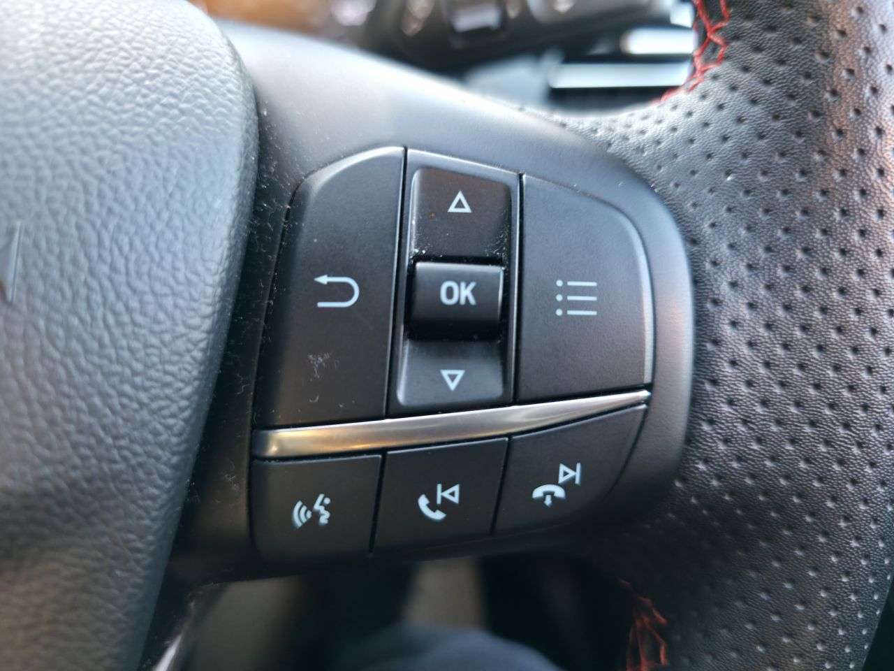 2022 FORD FOCUS 2022 FORD FOCUS