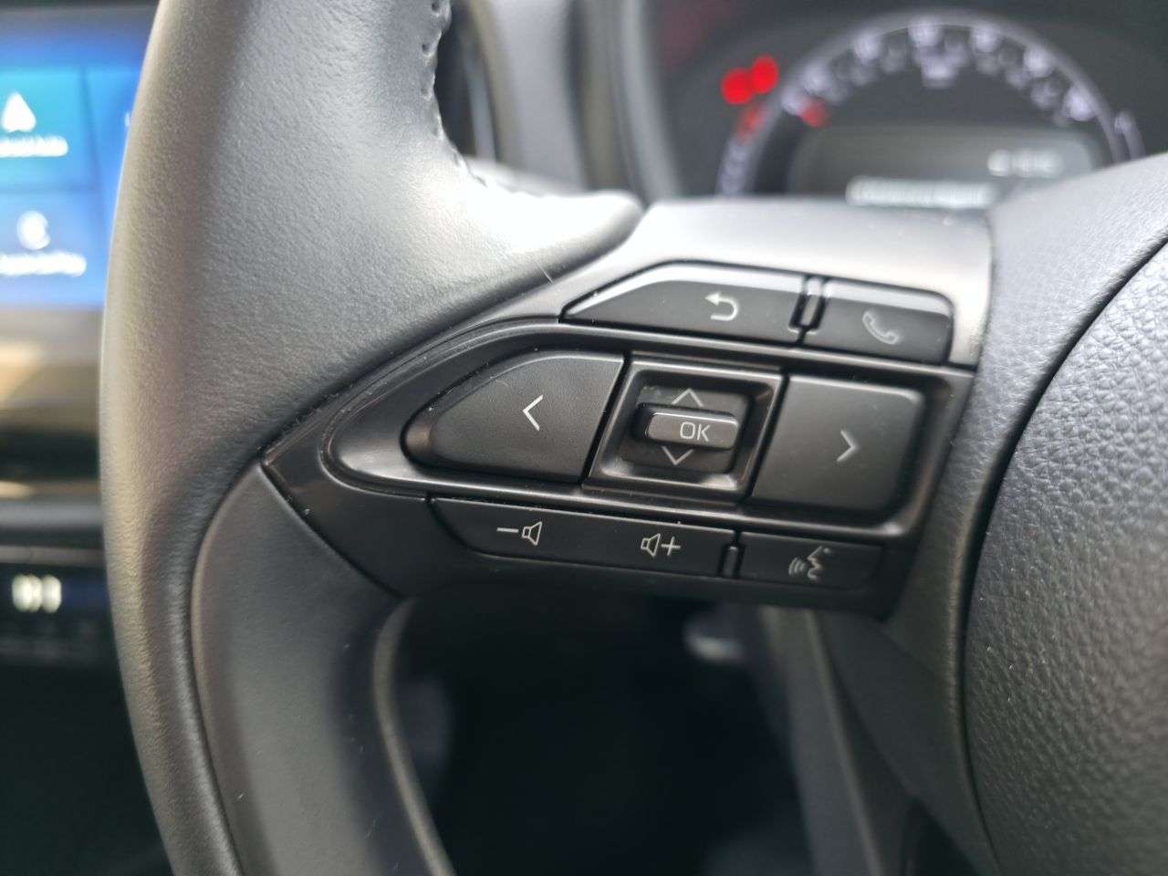 2024 TOYOTA AYGO X 2024 TOYOTA AYGO X