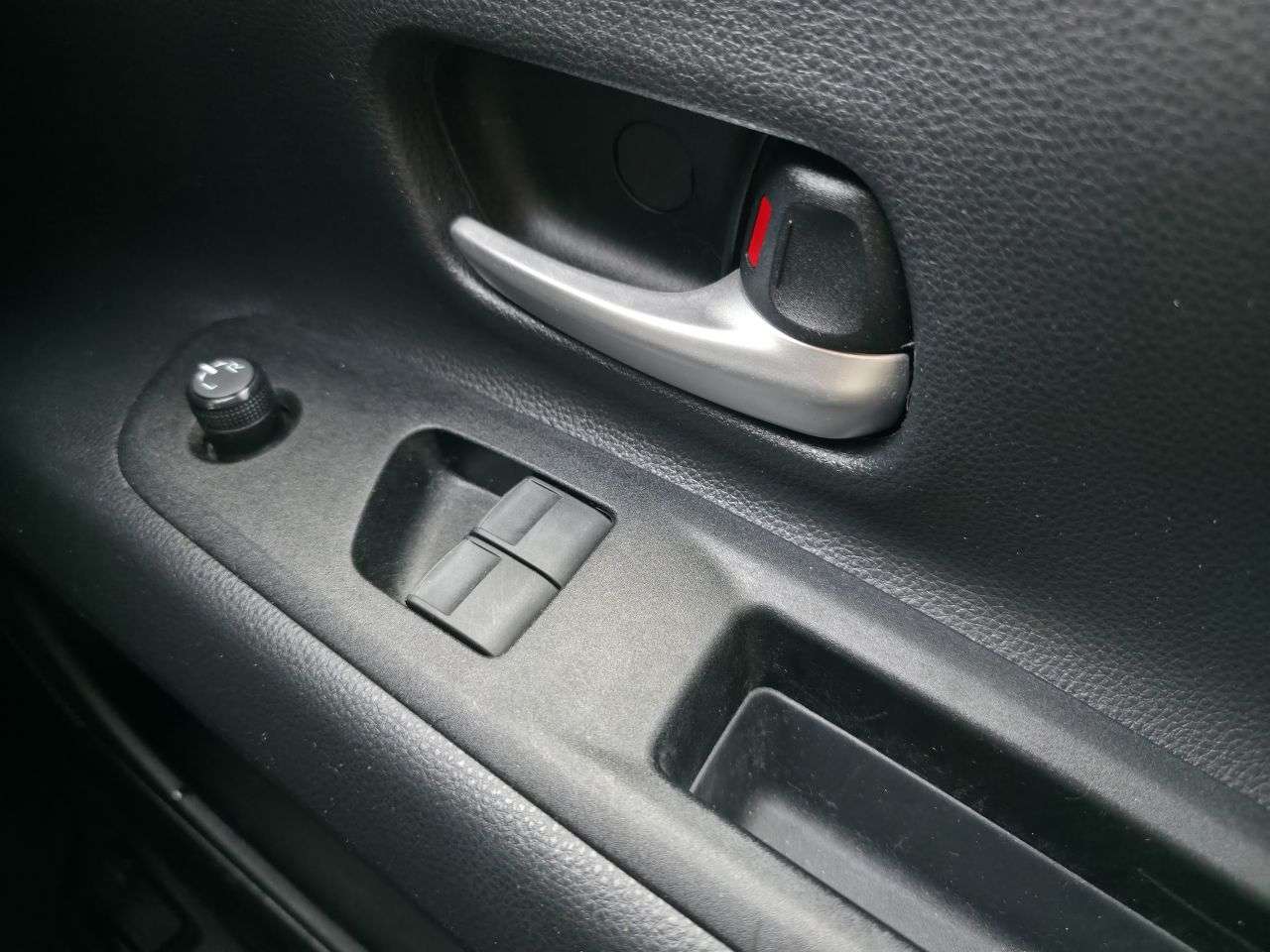 2024 TOYOTA AYGO X 2024 TOYOTA AYGO X