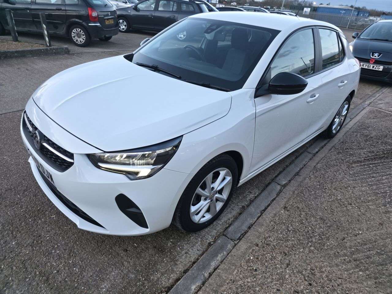A 2020 VAUXHALL CORSA 1.2 Turbo SE Hatchback 5dr Petrol Manual Euro 6 (s/s) (100 ps) A 2020 VAUXHALL CORSA 1.2 Turbo SE Hatchback 5dr Petrol Manual Euro 6 (s/s) (100 ps)