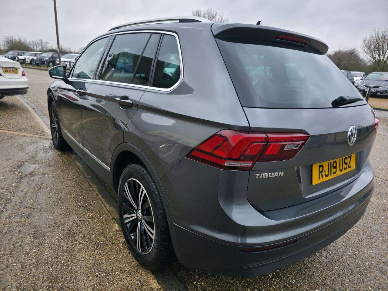 2019 VOLKSWAGEN TIGUAN 2019 VOLKSWAGEN TIGUAN