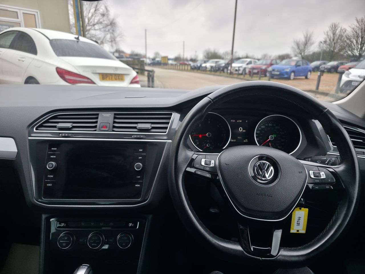2019 VOLKSWAGEN TIGUAN 2019 VOLKSWAGEN TIGUAN