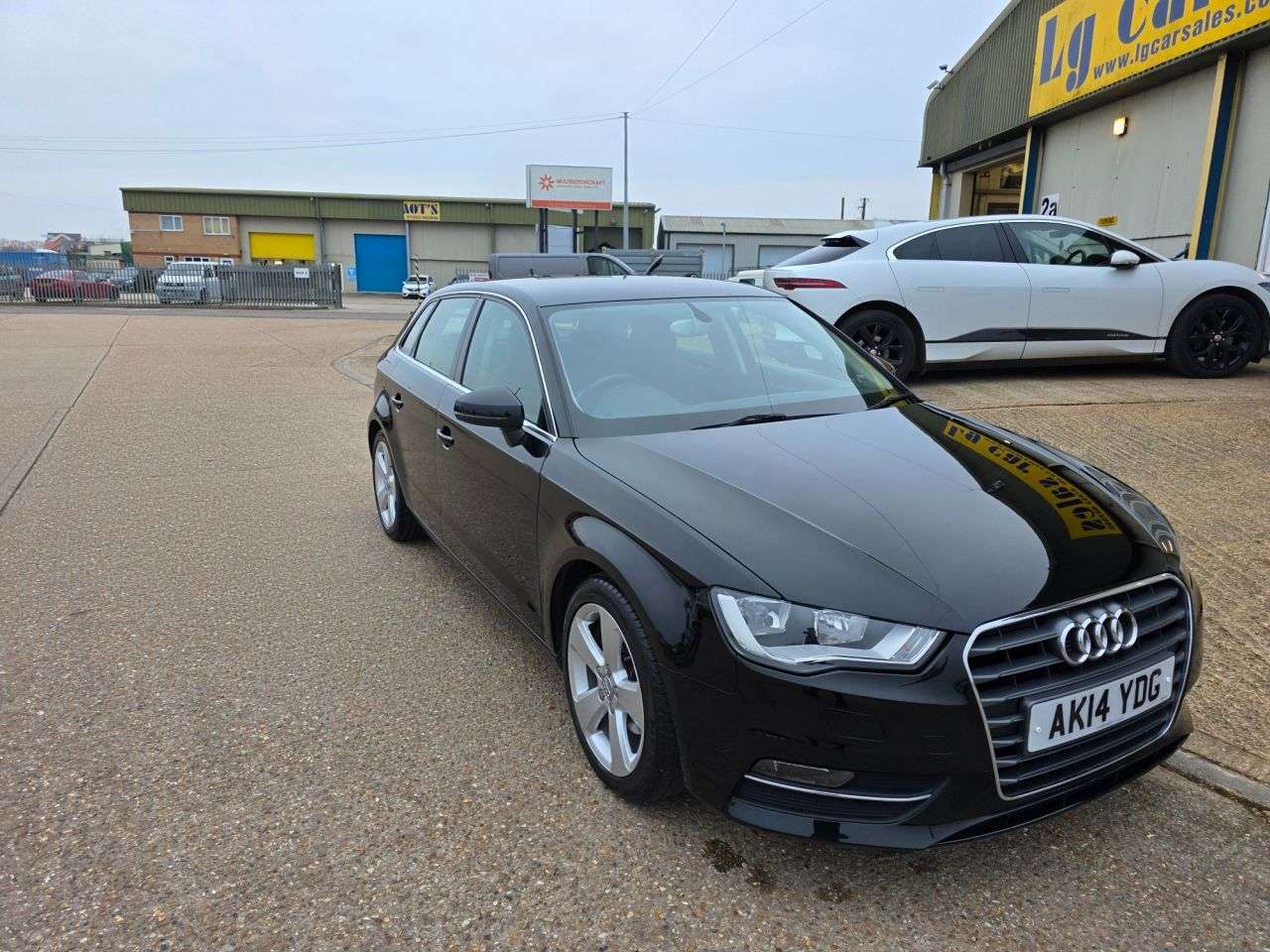 A 2014 AUDI A3 1.4 TFSI CoD Sport Sportback 5dr Petrol Manual Euro 6 (s/s) (140 ps) A 2014 AUDI A3 1.4 TFSI CoD Sport Sportback 5dr Petrol Manual Euro 6 (s/s) (140 ps)