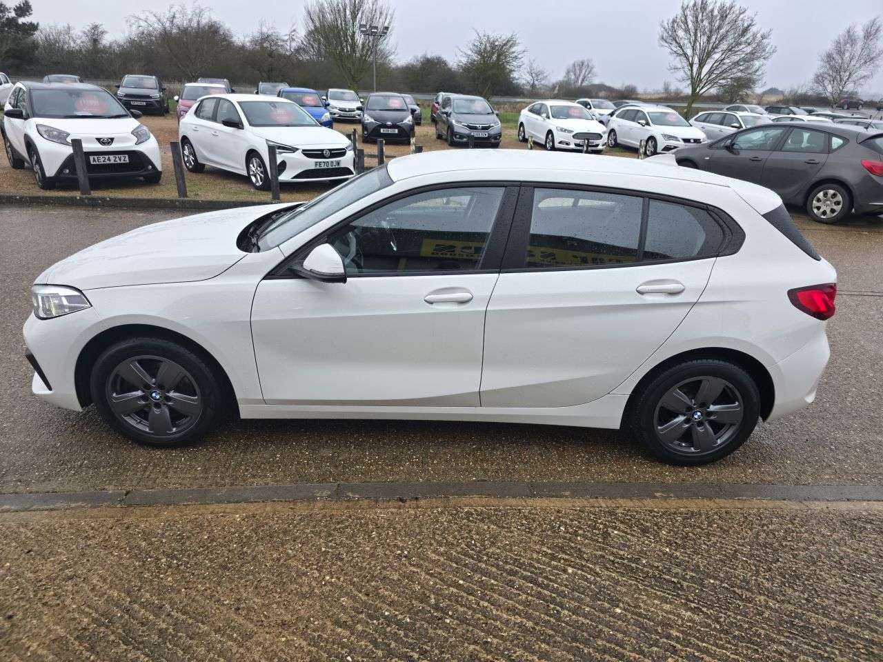 2021 BMW 1 SERIES 2021 BMW 1 SERIES