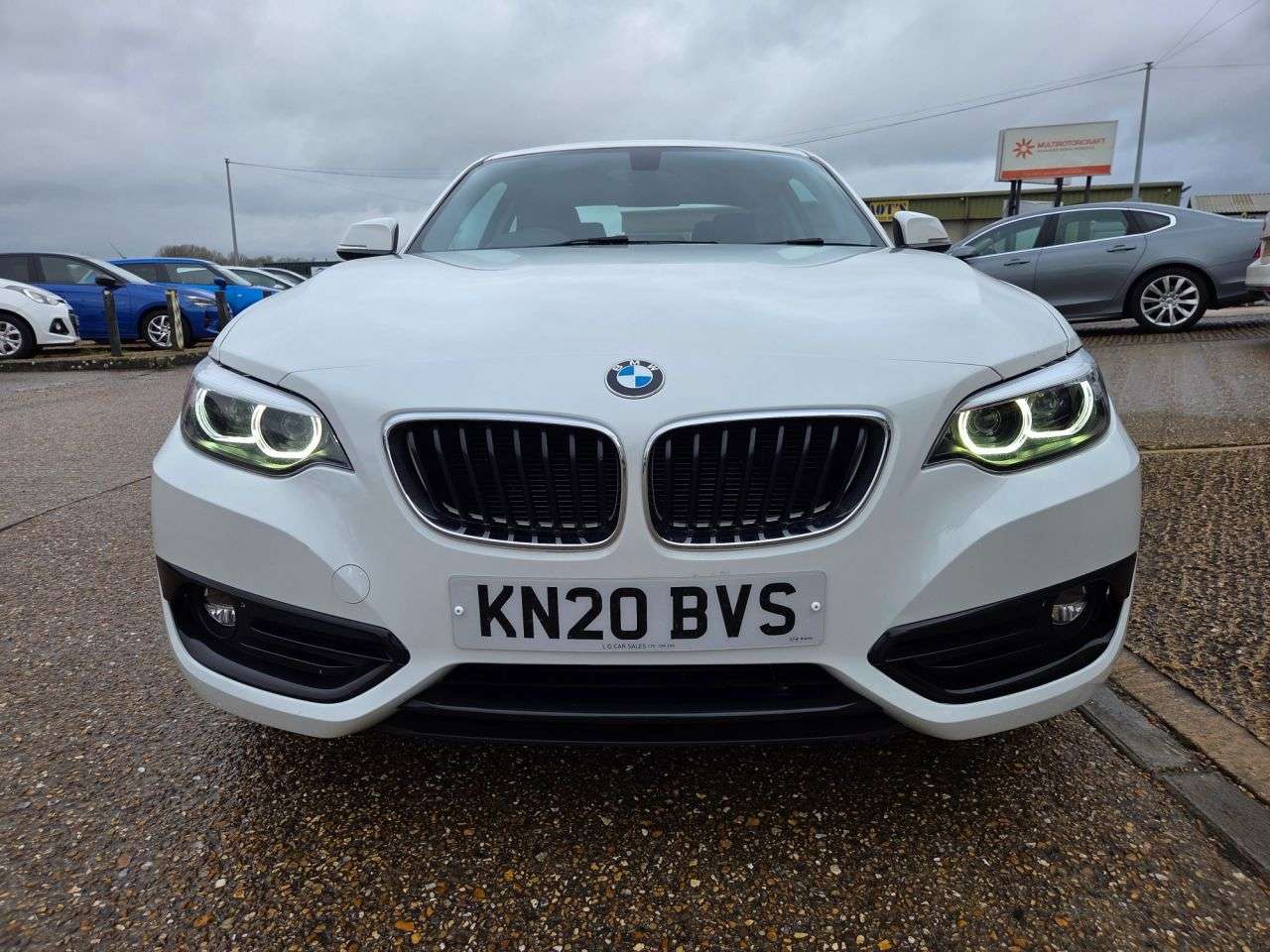A 2020 BMW 2 SERIES 2.0 218d Sport Coupe 2dr Diesel Manual Euro 6 (s/s) (150 ps) A 2020 BMW 2 SERIES 2.0 218d Sport Coupe 2dr Diesel Manual Euro 6 (s/s) (150 ps)